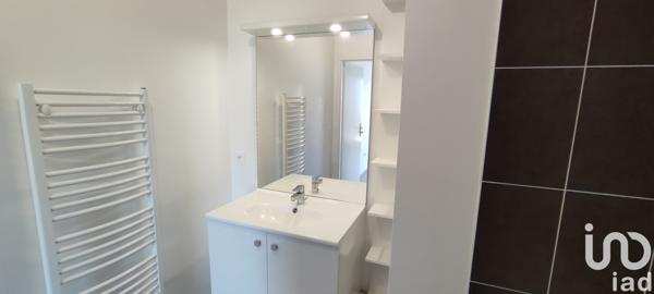 Appartement à vendre 2 pièces 44 m² Saint-Cyr-l'École