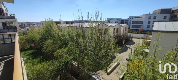 Appartement à vendre 2 pièces 44 m² Saint-Cyr-l'École