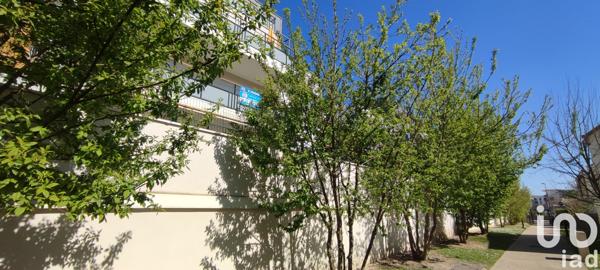 Appartement à vendre 2 pièces 44 m² Saint-Cyr-l'École