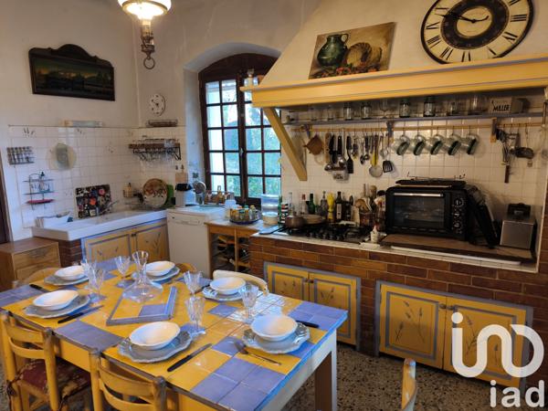 Maison à vendre 10 pièces 279 m² Saint-Étienne-les-Orgues