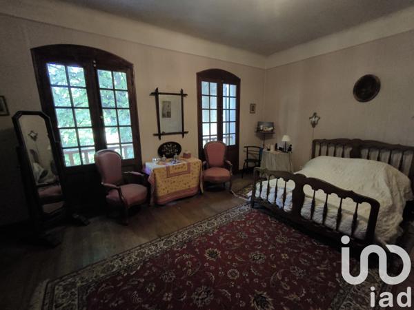 Maison à vendre 10 pièces 279 m² Saint-Étienne-les-Orgues