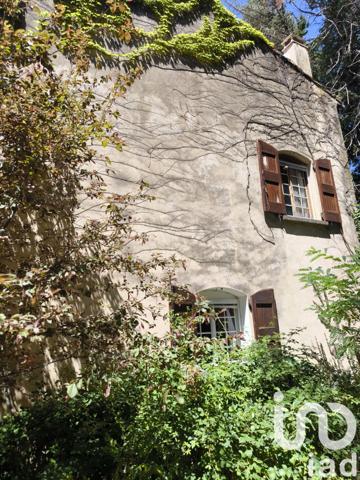 Maison à vendre 10 pièces 279 m² Saint-Étienne-les-Orgues