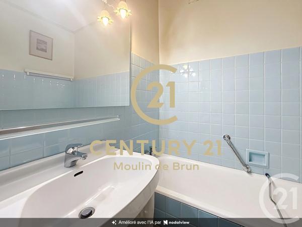 Appartement F3 à vendre  3 pièces - 64,03 m 2   GRASSE  - 06