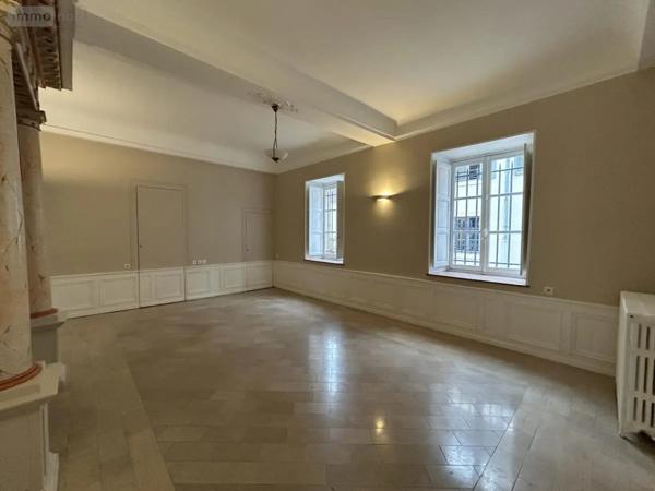 Location - Fonds et/ou murs commerciaux Beaune 21200 4 pièces 125 m 2