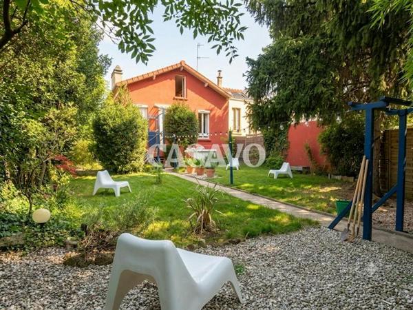 Vente Maison 6 pièces de 150m² - 94400 Vitry-sur-Seine