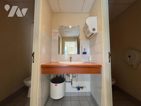 NOUVEAUTE Trente-Cinq Notaires - BUREAUX A VENDRE- BRUZ - Ker Lann 

Au premier étage d'un im...