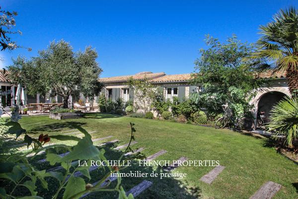 MAGNIFIQUE VILLA - PISCINE - PLAIN PIED - SAINTE MARIE DE RÉ - ILE DE RÉ - CHARENTE MARITIME