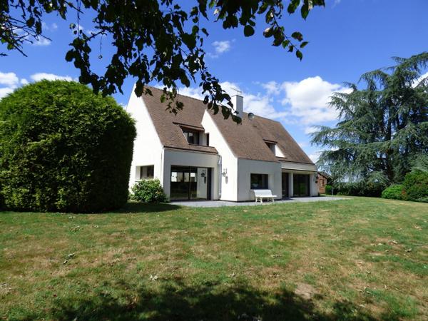 Maison d'Habitation à Châteauneuf-en-Thymerais 28170