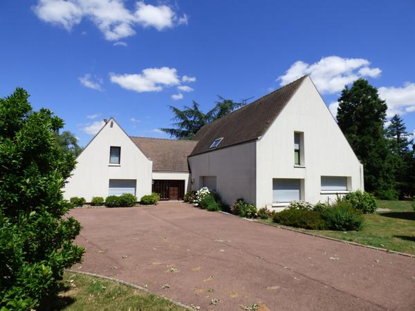 Maison d'Habitation à Châteauneuf-en-Thymerais 28170