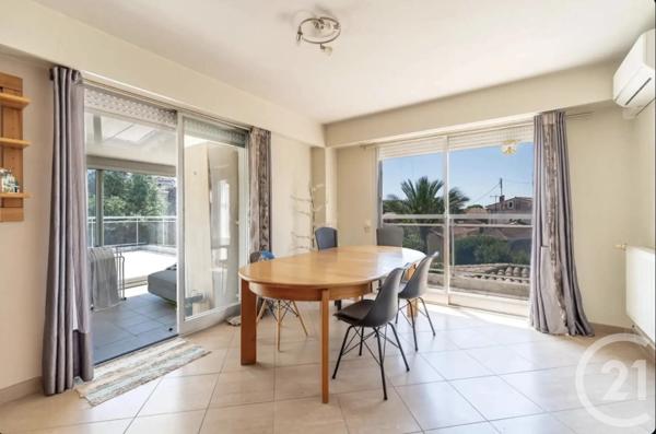 Maison à vendre  9 pièces - 303 m 2   CANNES  - 06