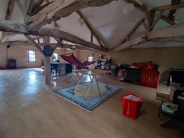 Maison familiale en pierre à BOE de 285m² avec jardin, potager et double garage