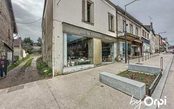 Maison à vendre    2 pièces • 135 m2 Saint-Éloy-les-Mines