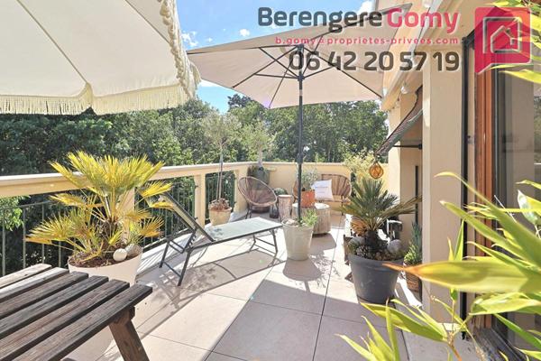 Appartement 5 pièces de 101m² au dernier étage avec grande terrasse