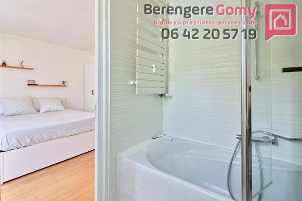 Appartement 5 pièces de 101m² au dernier étage avec grande terrasse