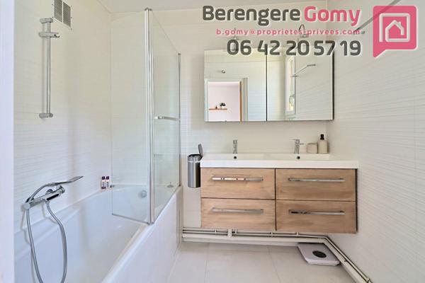 Appartement 5 pièces de 101m² au dernier étage avec grande terrasse