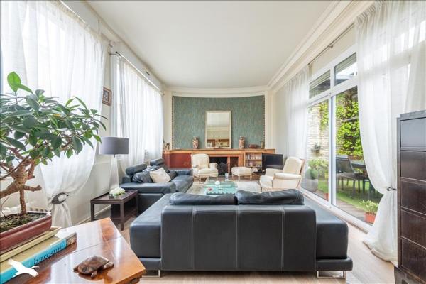 Maison à vendre |  Bordeaux |  7 pièces | 199 m²