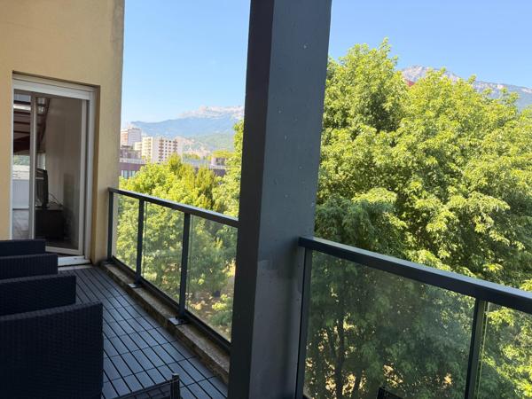 Magnifique T4 en duplex