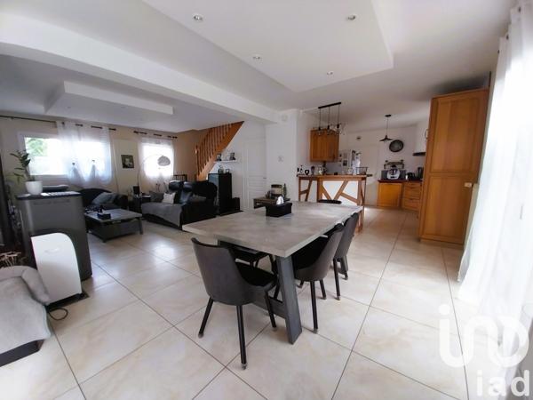 Maison à vendre 8 pièces 138 m² Lécousse