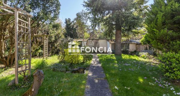 À vendre Maison 4 pièces 79.64 m² - Bourg-la-reine 92340