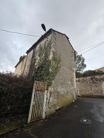 Friche industrielle 250 000 € H.A.I.*