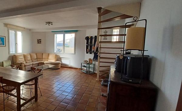 Maison rénovée 5 pièces - Port du BRUSC