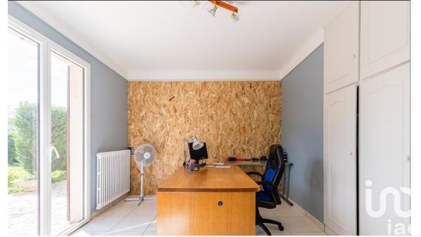 House for sale 9 rooms 188 m² Brétigny-sur-Orge