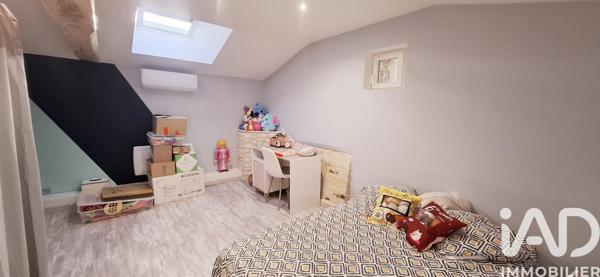 Maison à vendre 4 pièces 206 m² Thuré