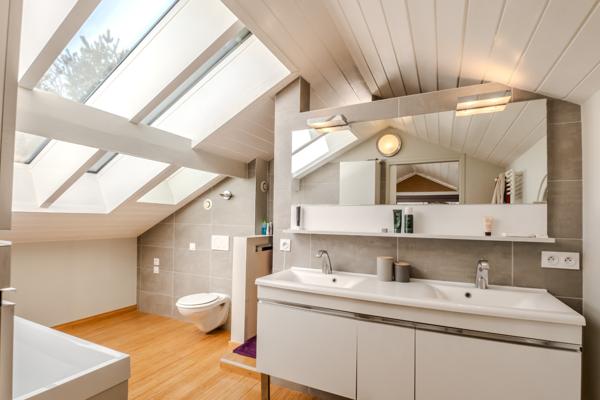 Anthy-sur-Léman maison lumineuse avec garage, terrasse et jardin
