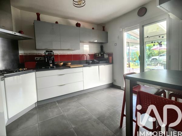 Maison à vendre 6 pièces 136 m² Bruyères-sur-Oise