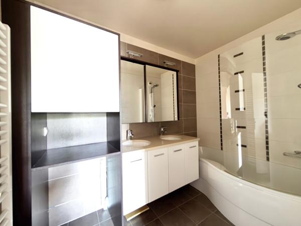 Appartement Chatenay Malabry 4/5 pièce(s) 99m²