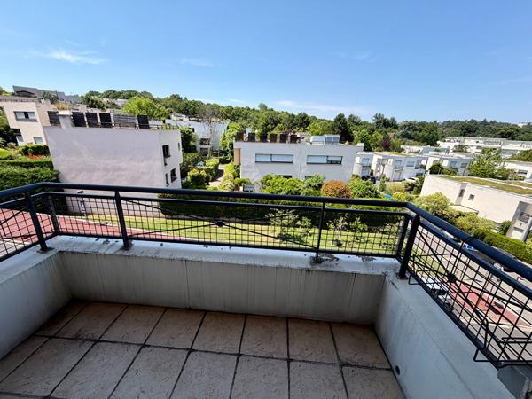 Appartement Chatenay Malabry 4/5 pièce(s) 99m²