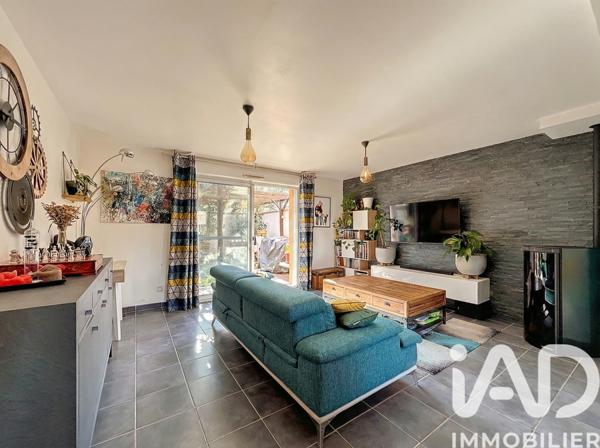 Maison à vendre 4 pièces 76 m² Vaulx-en-Velin