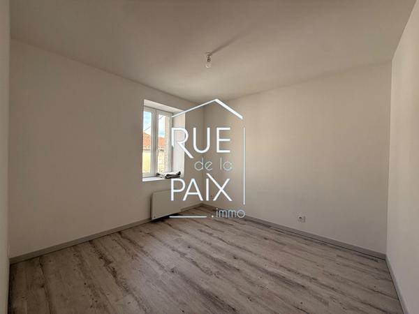 79450 SAINT AUBIN LE CLOUD Maison à louer