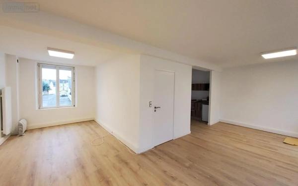 Location - Fonds et/ou murs commerciaux Carhaix-Plouguer 29270 42 m 2 182 m 2