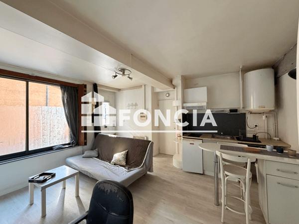 Location Studio meublé 22.03 m² - 66 Rue Porta Albi 81000