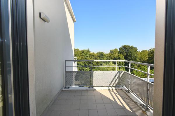 Magnifique deux pièces traversant avec vue sur la Seine , Issy les moulineaux