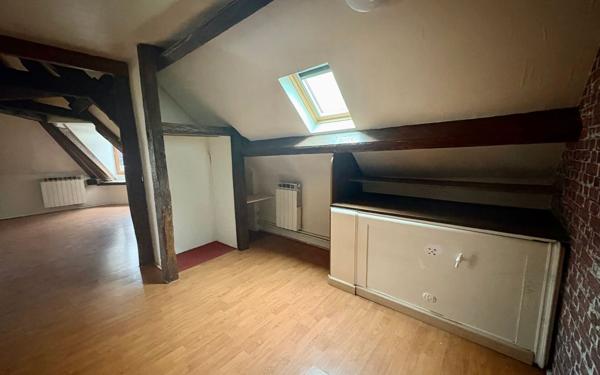 Appartement à vendre    2 pièces • 25,04 m2 Coulommiers