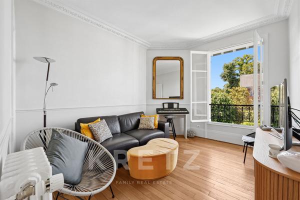 Maison de charme avec jardin dans une allée privée