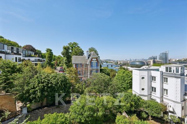 Maison de charme avec jardin dans une allée privée