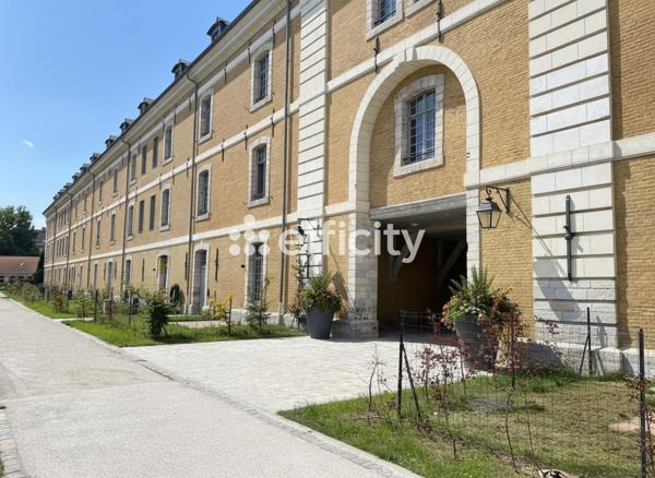 Appartement
         1 pièce
        - 37 m² Exclusivité 89 500 €*