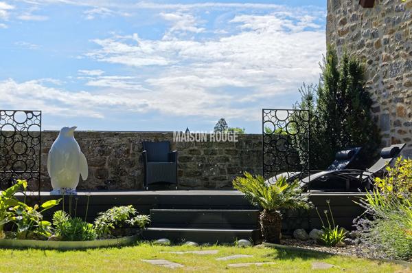 Demeure avec jardin et vue sur les remparts - Centre ville