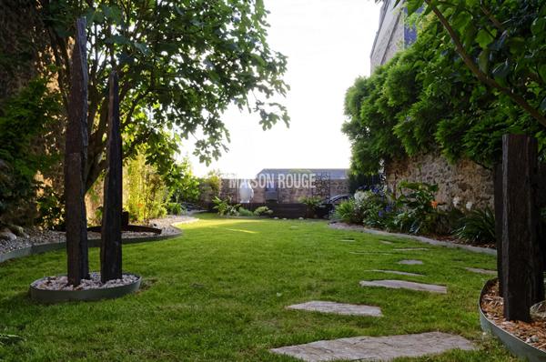 Demeure avec jardin et vue sur les remparts - Centre ville