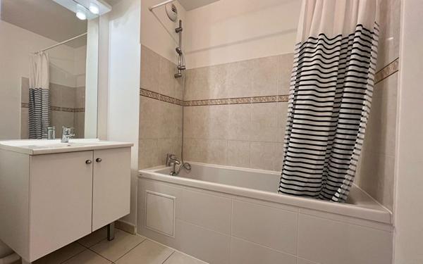 Appartement à louer    3 pièces • 54,90 m2 Cergy