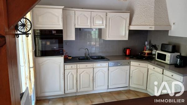 Maison à vendre 4 pièces 92,6 m² Montpezat-de-Quercy