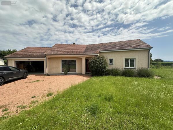 Maison à vendre à Saint-Rémy-en-Rollat dans l'Allier (03110), ref : 2024/862-03020