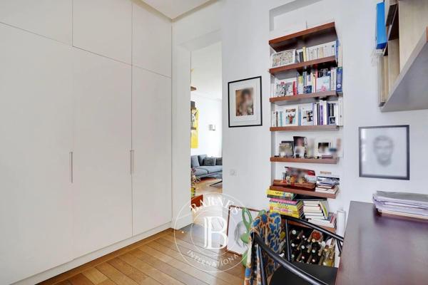 Paris 8ème, Appartement  70 m² à vendre