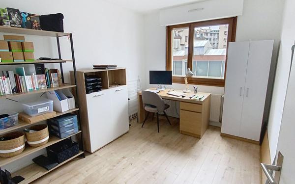 Appartement à louer    3 pièces • 66,35 m2 Annemasse