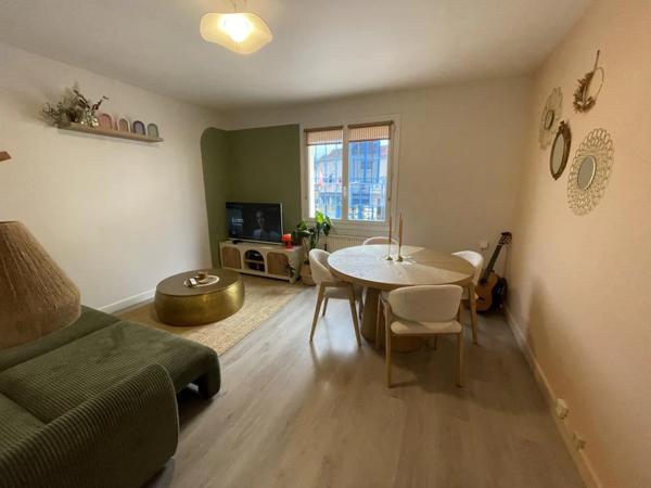 Appartement à louer à Firmi (12300)