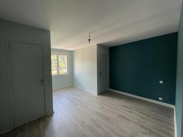 Appartement à louer à Firmi (12300)