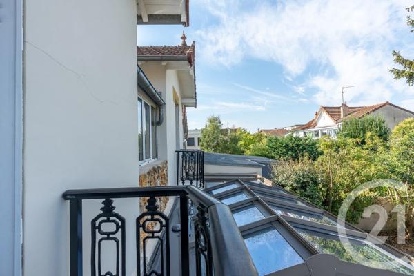 Maison à vendre  6 pièces - 138,74 m 2   ST MAUR DES FOSSES  - 94